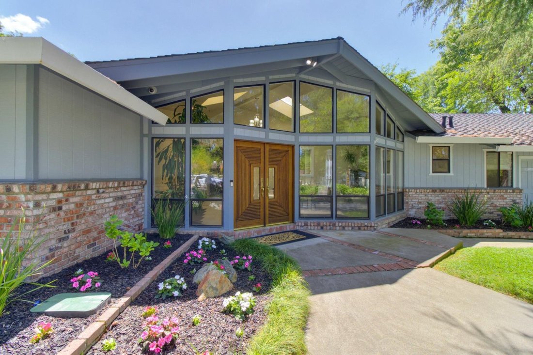 House in Sacramento, California, United States 4 - 17798177