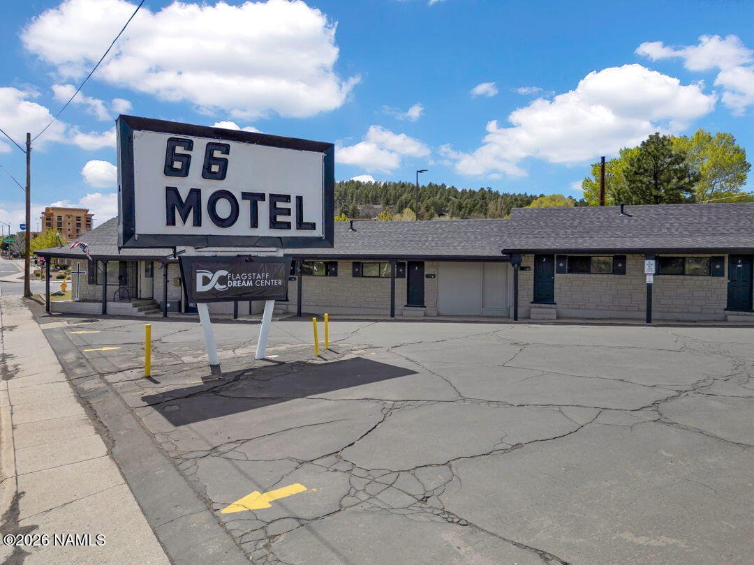 Flagstaff, Arizona, United States 1 - 17799083