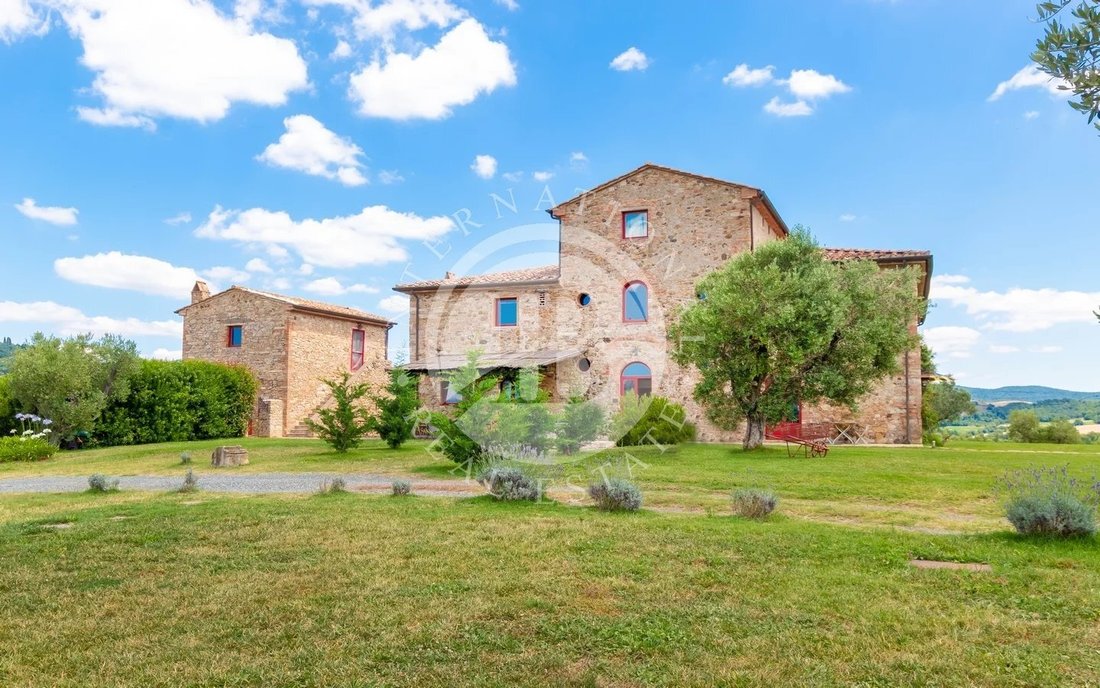 Villa in Montecatini Val di Cecina, Tuscany, Italy 5 - 17796308