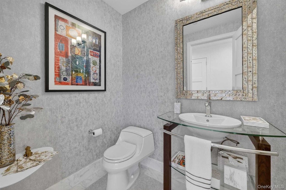 House in White Plains, New York, United States 2 - 17801398