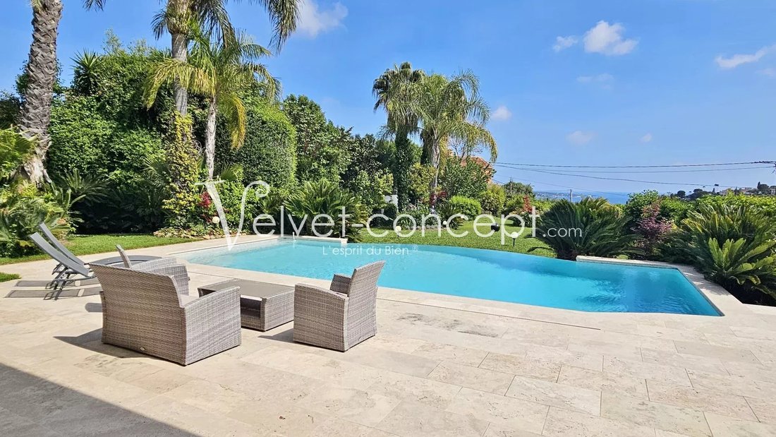 Villa in Saint Maymes-Lauvert, Antibes, France 3 - 17797425