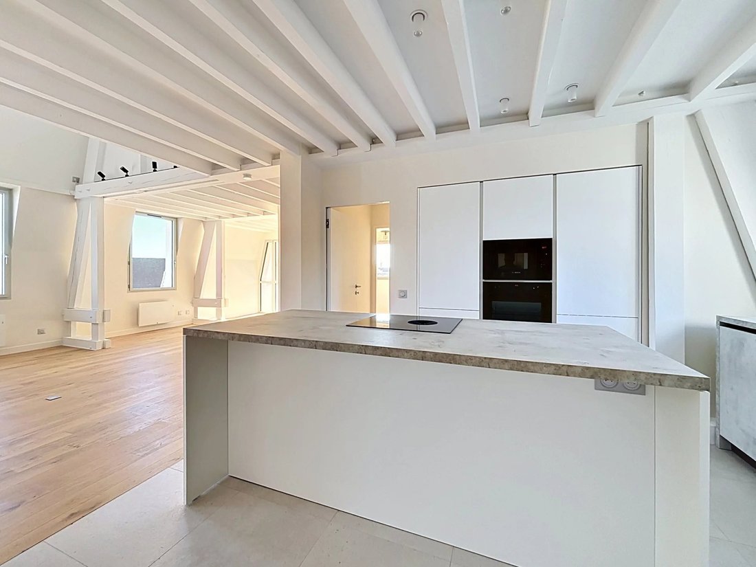 Apartment in Fontainebleau, Ile-de-France, France 3 - 17797380