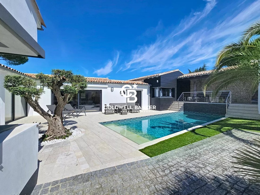 House in Rivedoux-Plage, Nouvelle-Aquitaine, France 4 - 17797608