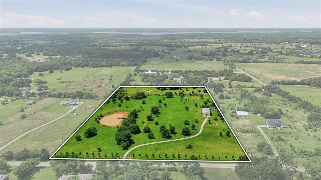 House in Pottsboro, Texas, United States 1 - 17799810