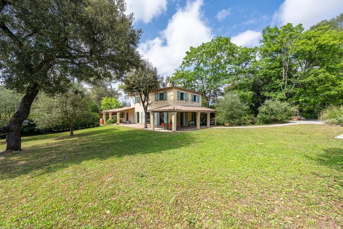 Villa in Valbonne, Provence-Alpes-Côte d'Azur, France 4 - 17795745