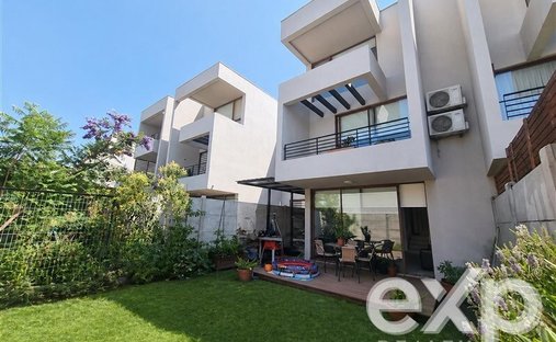 House in Colina, Santiago Metropolitan Region, Chile 1