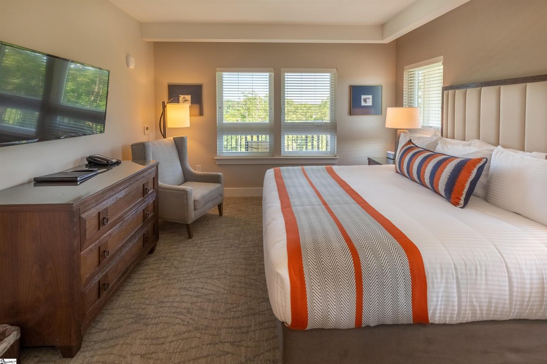 Condo in Seneca, South Carolina, United States 5 - 17794361