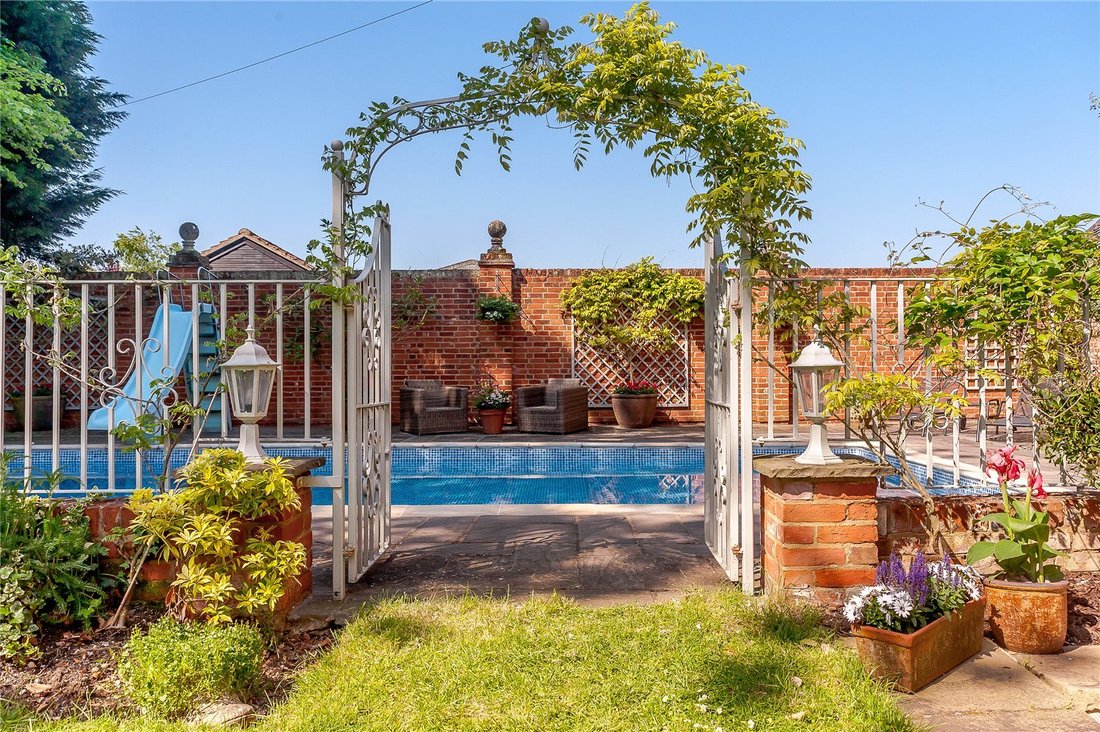 House in Highwood, Chelmsford, England 2 - 17796510