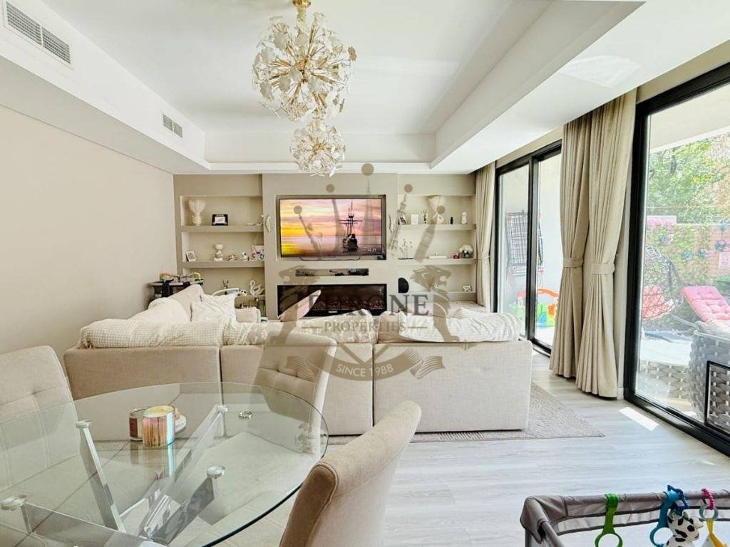 Townhouse in Damac Hills 2, Dubai, United Arab Emirates 1 - 17795924