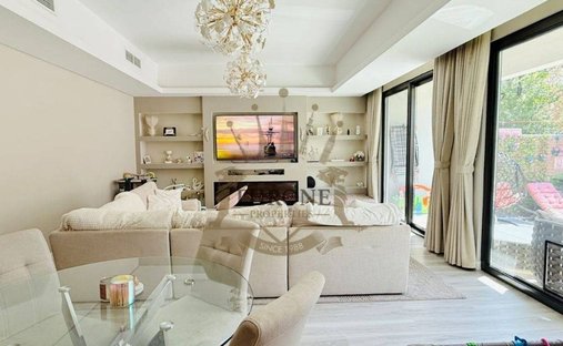 Townhouse in Damac Hills 2, Dubai, United Arab Emirates 1