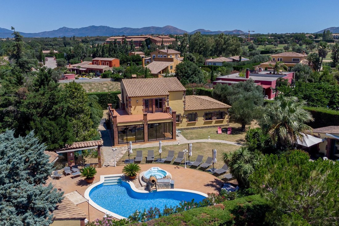 Villa in Peralada, Catalonia, Spain 5 - 16989299