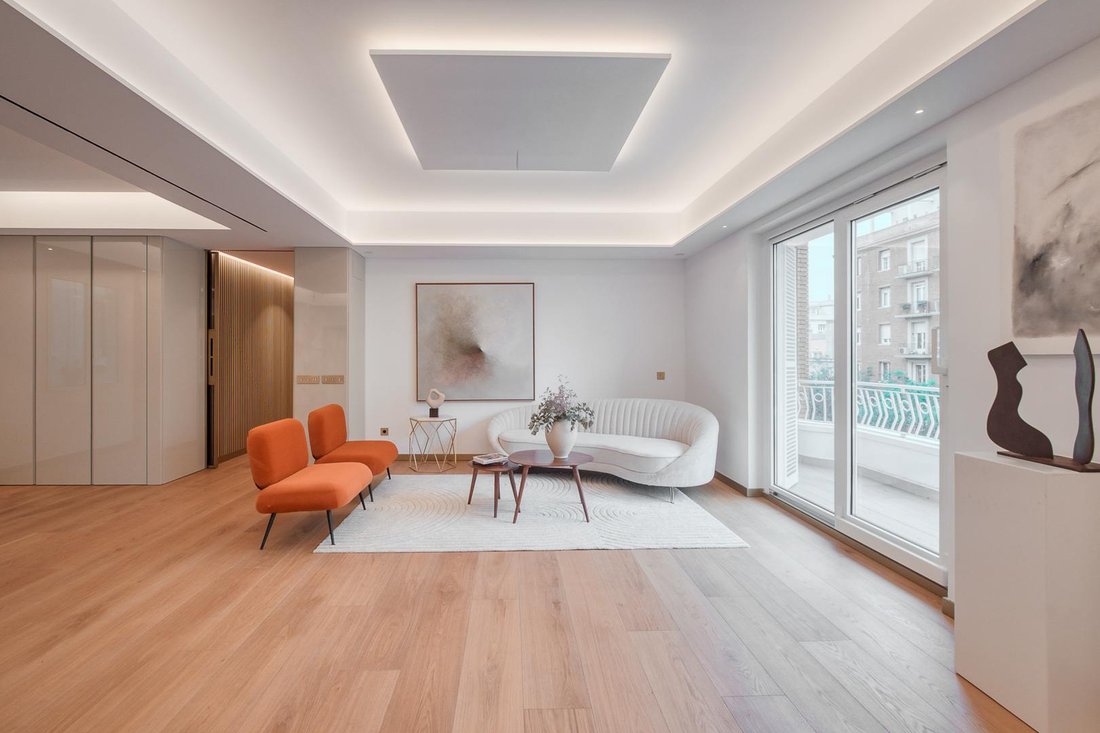 Apartment in Barrio Salamanca, Madrid, Spain 4 - 16989567