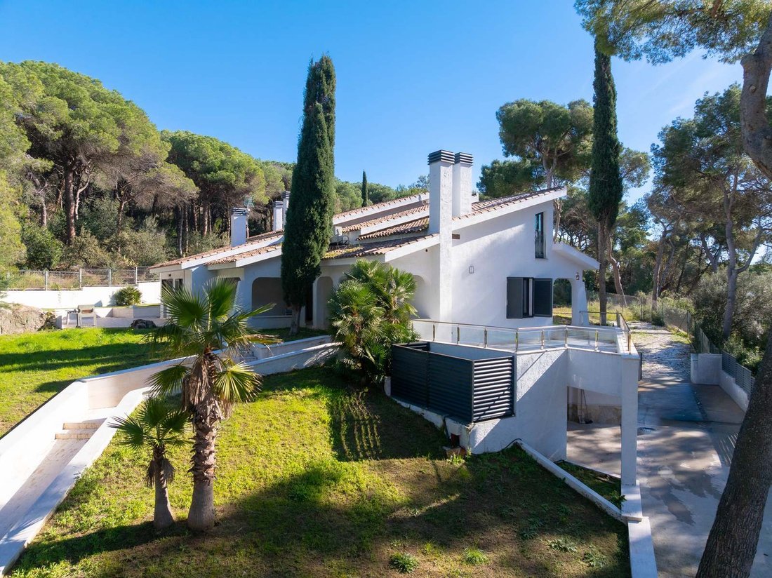 Villa in Cabrera de Mar, Catalonia, Spain 1 - 17099452