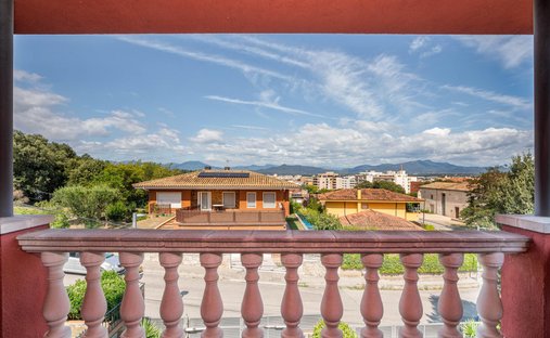 Villa in Girona, Catalonia, Spain 1