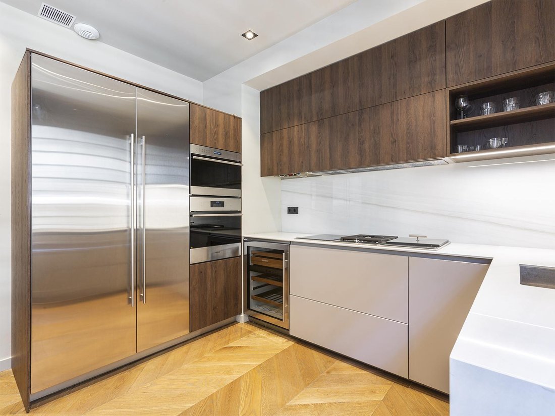 Apartment in Ciutat Vella, Barcelona, Spain 3 - 15584978