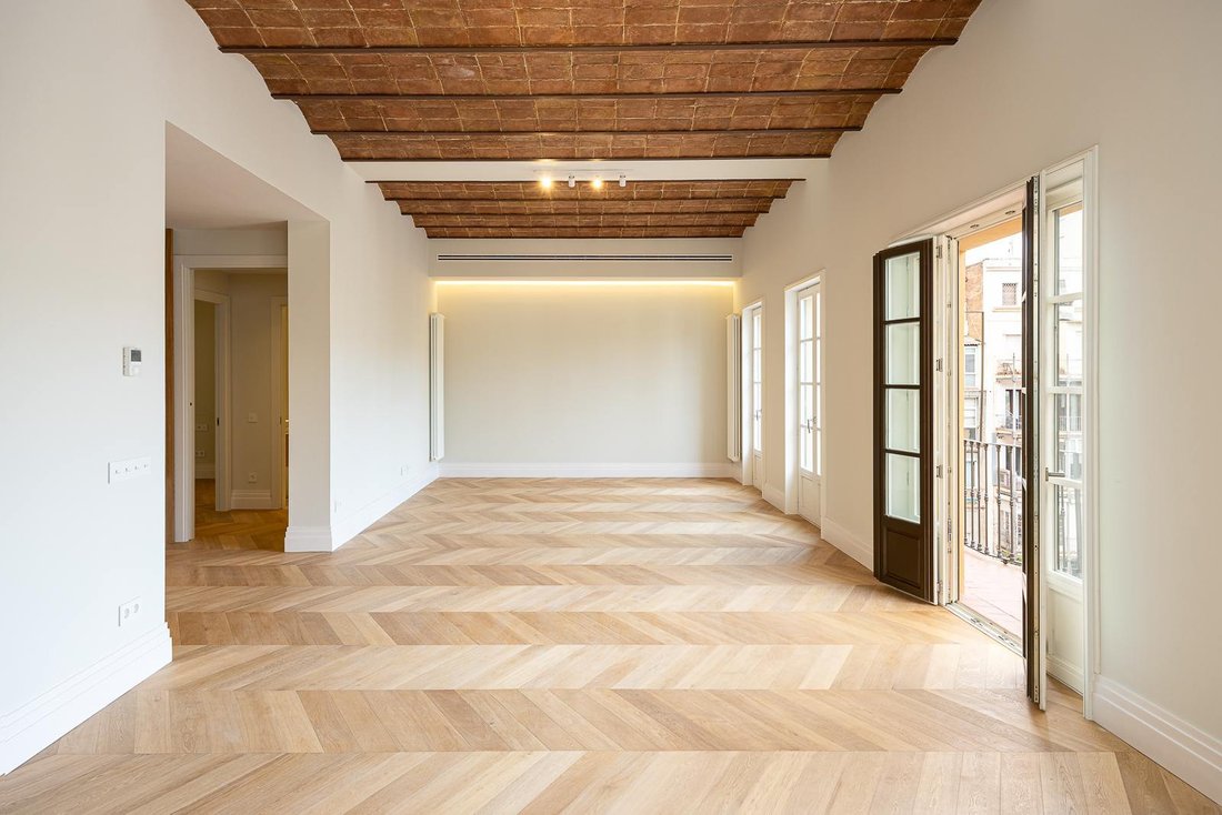 Apartment in Eixample, Barcelona, Spain 4 - 15815952