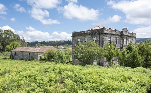 Maisons de campagne à Xunqueiras, Pazos de Borben, Espagne 1