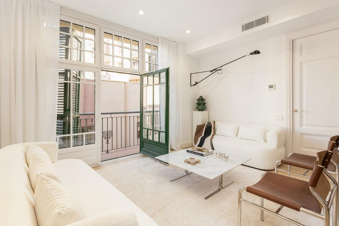 Apartment in Ciutat Vella, Barcelona, Spain 2 - 15871001