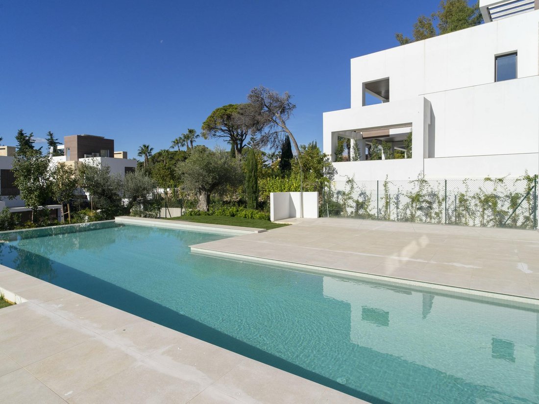 Villa in San Pedro de Alcantara, Andalusia, Spain 5 - 17146626