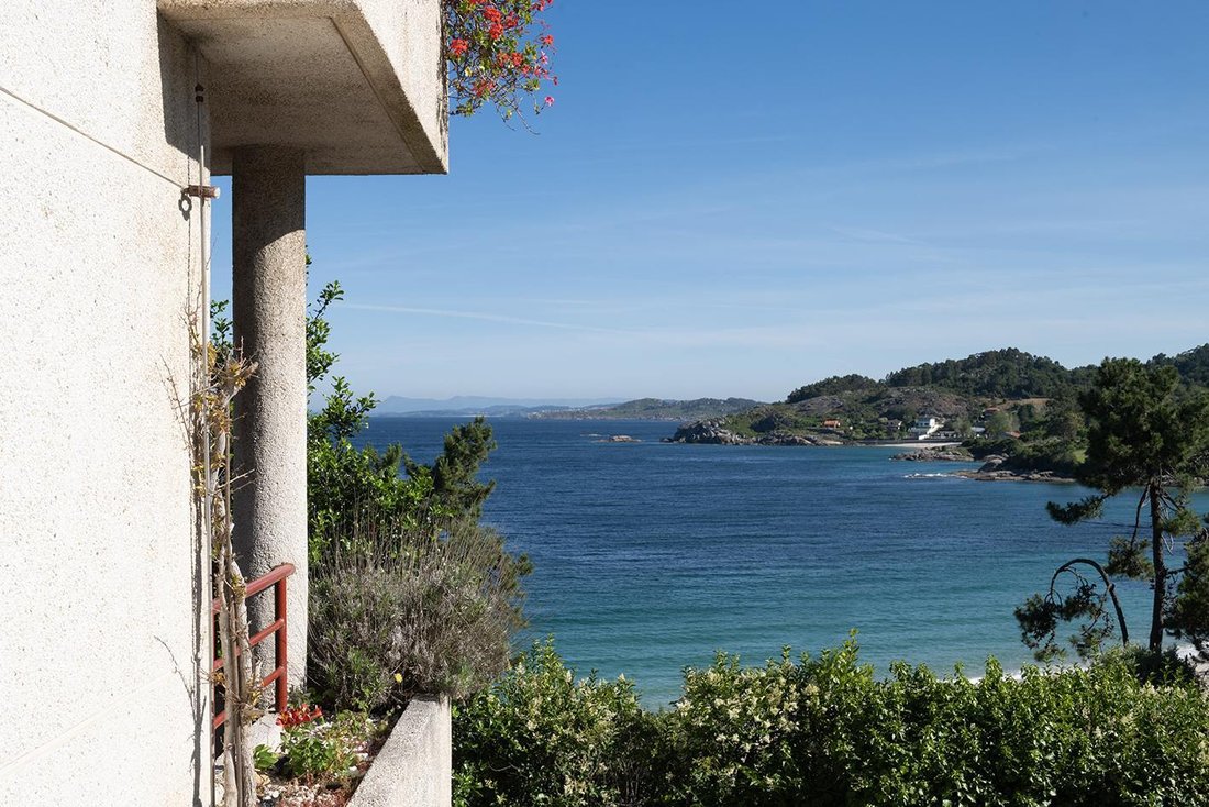 Villa in Cangas, Galicia, Spain 2 - 16988801