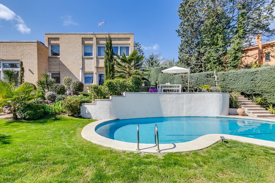 Villa in Santo Domingo, Algete, Comunidad de Madrid 1 - 16989510
