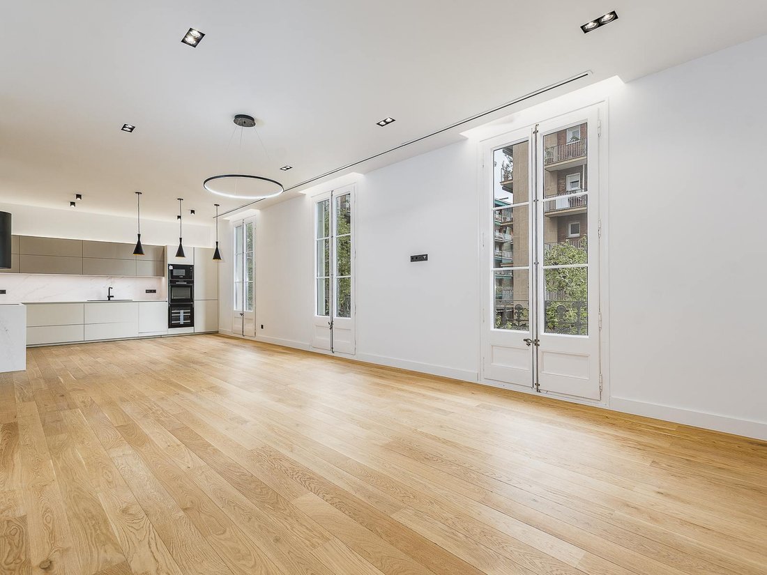 Apartment in Eixample, Barcelona, Spain 2 - 16563195