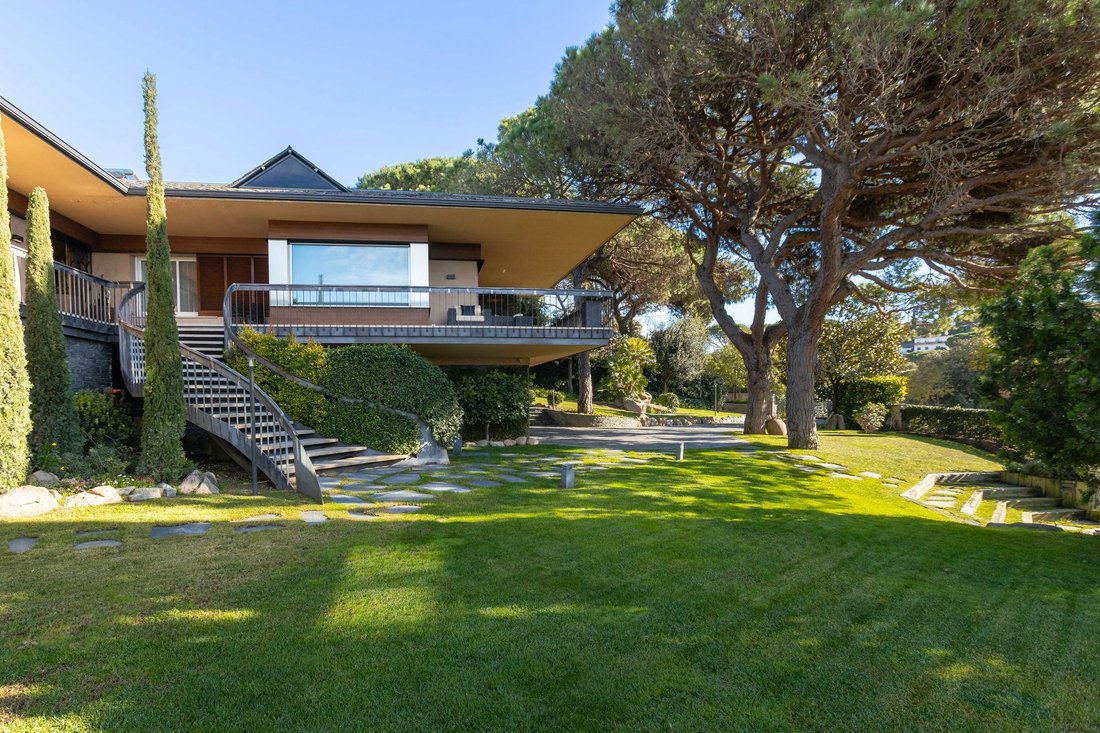 Villa in la Roca del Valles, Catalonia, Spain 1 - 16987793