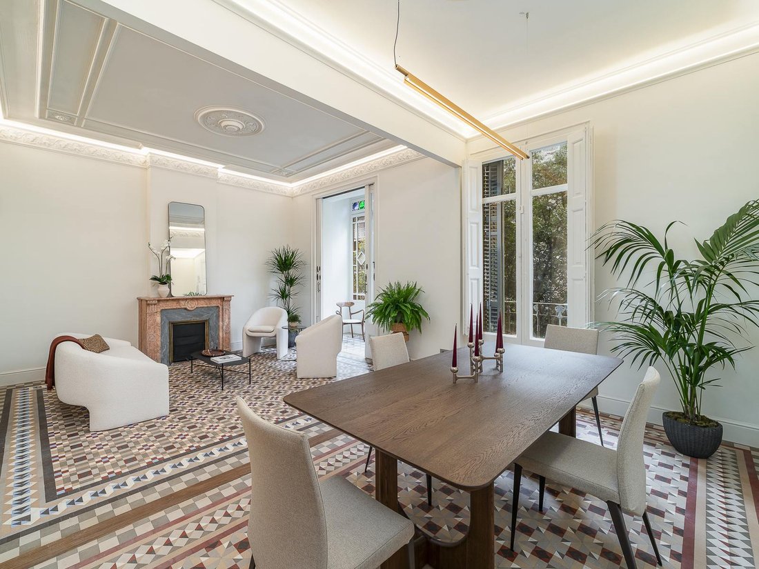 Apartment in Eixample, Barcelona, Spain 4 - 15966355