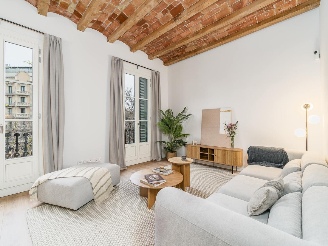 Wohnung in Eixample, Barcelona, Spanien 1 - 17075253