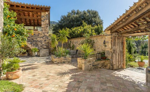 Maisons de campagne à Sant Martí de Llémena, Catalogne, Espagne 1