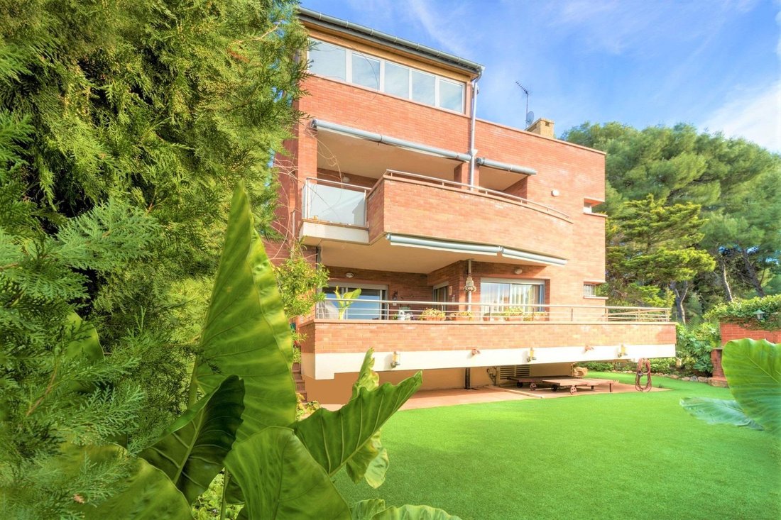 Villa in Tarragona, Catalonia, Spain 1 - 16988387