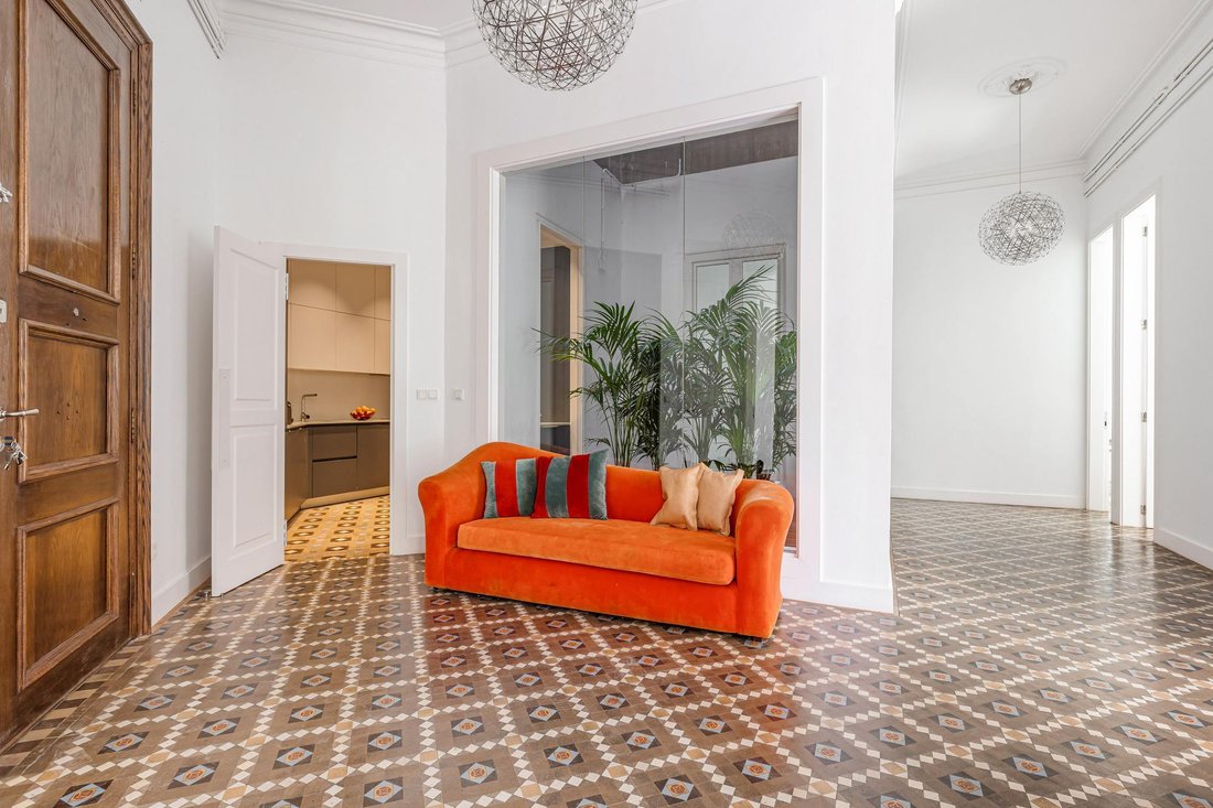Apartment in Eixample, Barcelona, Spain 3 - 10891532