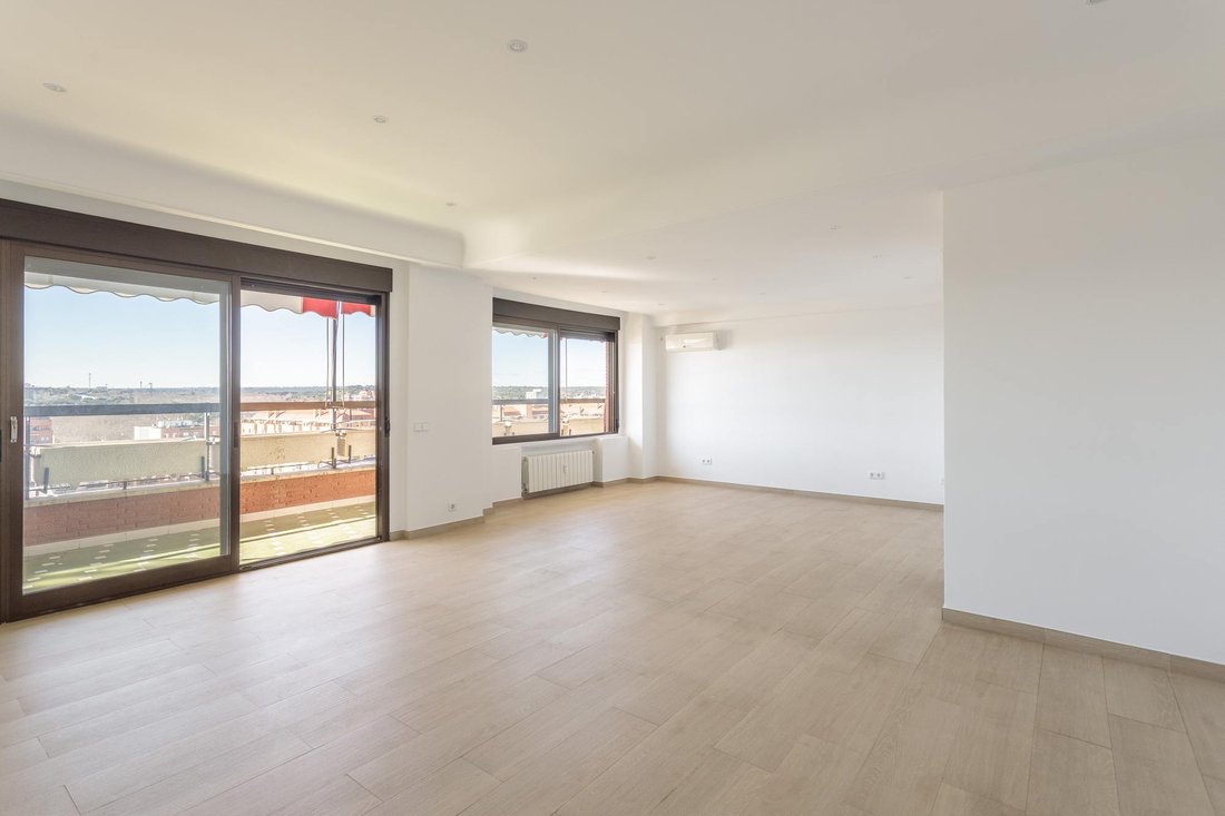 Apartment in Moncloa-Aravaca, Madrid, Spain 2 - 17247309