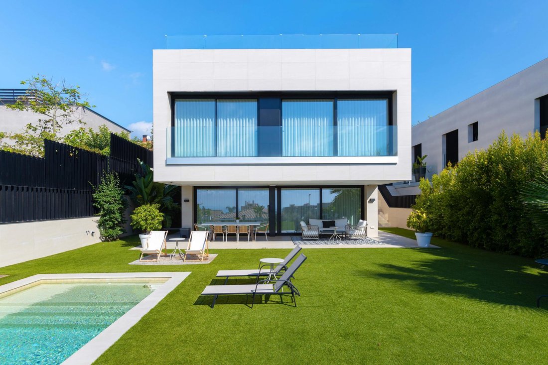 Villa in Teia, Catalonia, Spain 1 - 16987502
