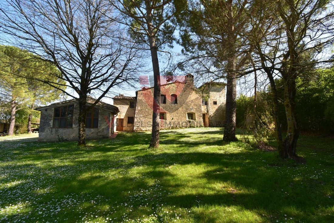 House in Colle di Val d'Elsa, Tuscany, Italy 1 - 17799188