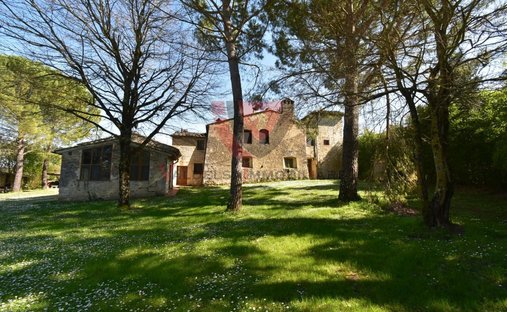 House in Colle di Val d'Elsa, Tuscany, Italy 1