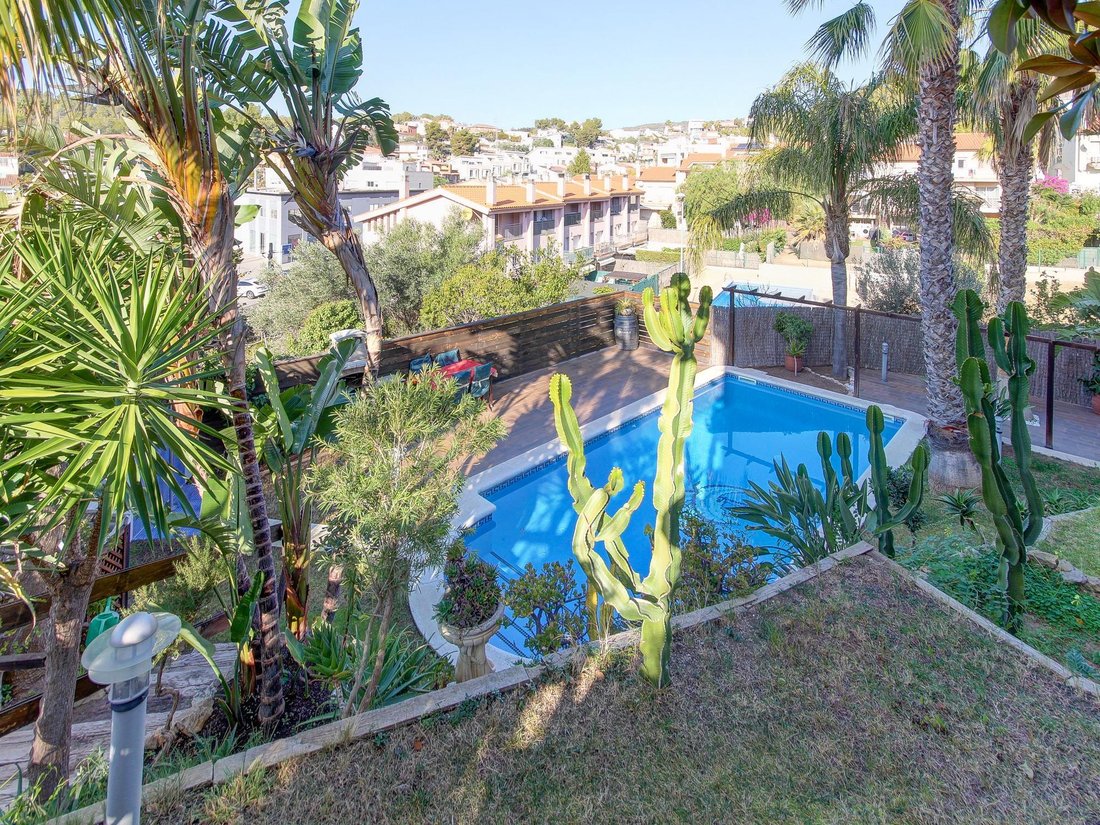 Villa in Sitges, Catalonia, Spain 2 - 16987716