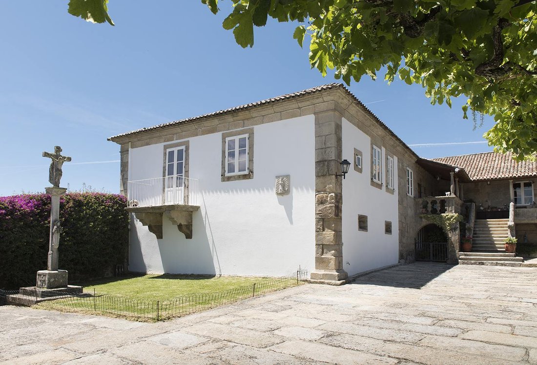 Villa in Camos, Nigran, Spain 2 - 16988940
