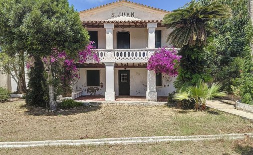 Landhaus in Sant Lluís, Balearische Inseln, Spanien 1