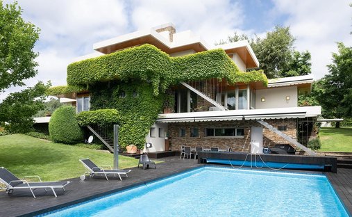 Villa in O Pereiro de Aguiar, Galicia, Spain 1
