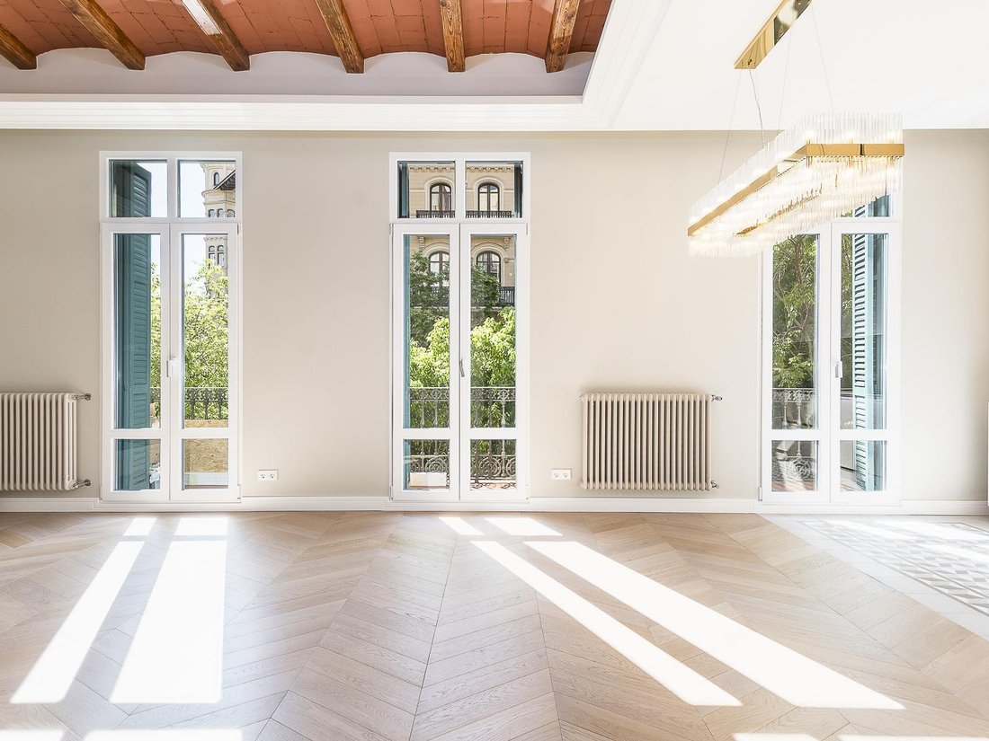 Apartment in Eixample, Barcelona, Spain 1 - 14833320