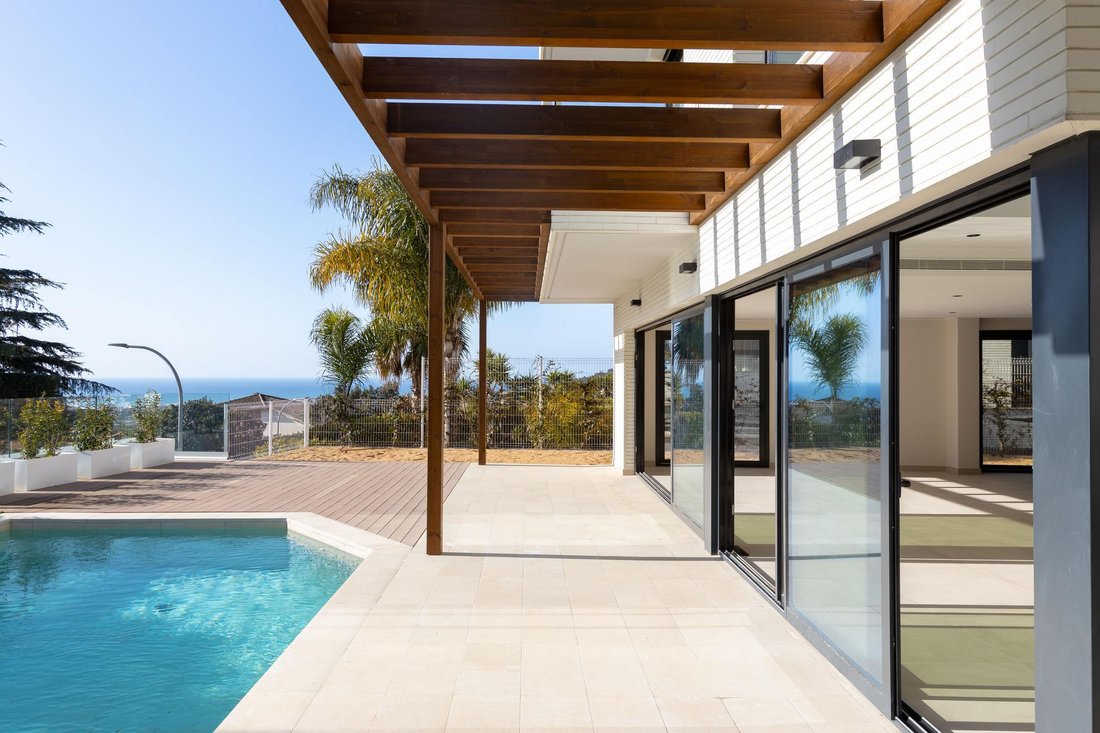 Villa in Vilassar de Dalt, Catalonia, Spain 3 - 16988856