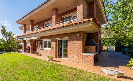 Villa in Tarragona, Catalonia, Spain 1