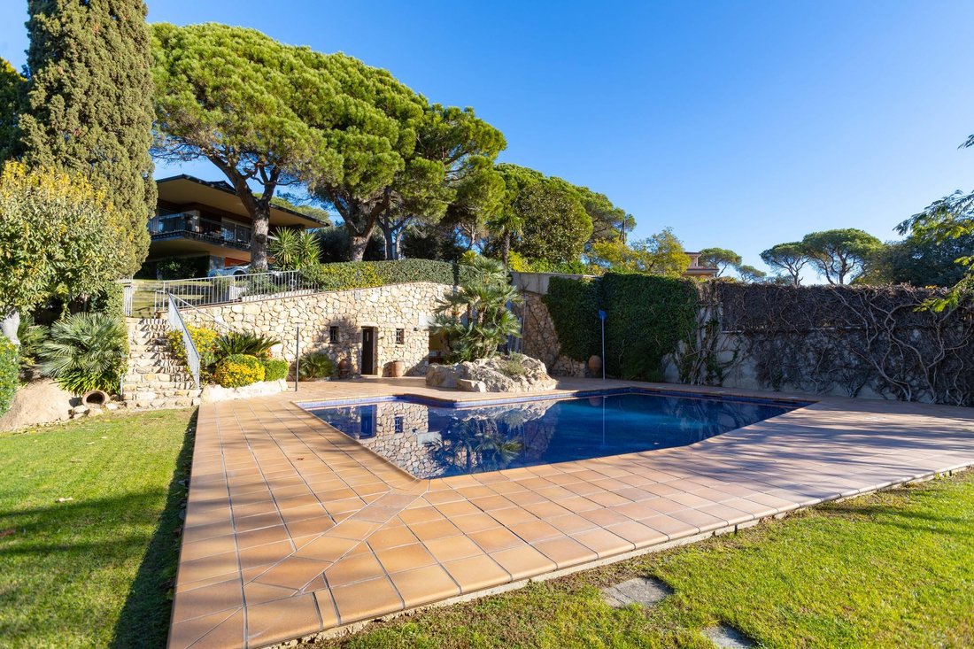 Villa in la Roca del Valles, Catalonia, Spain 4 - 16987793