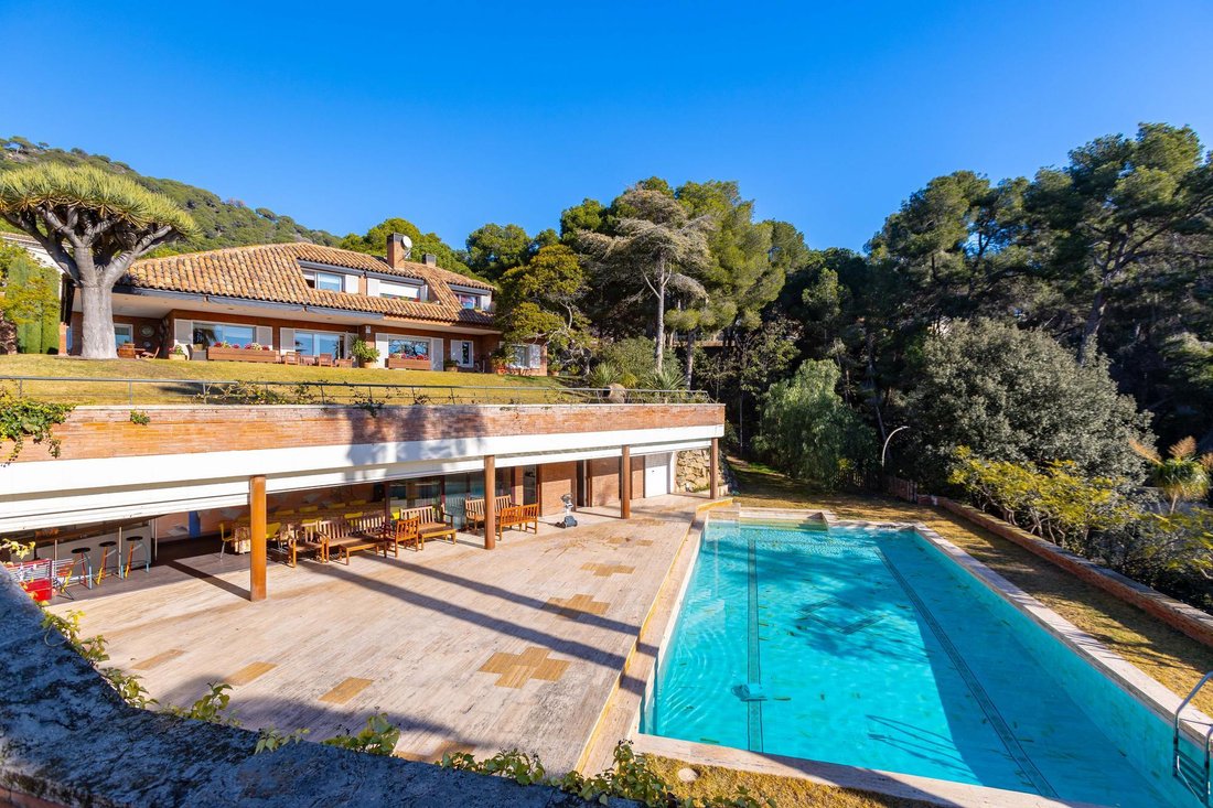 Villa in Premia de Dalt, Catalonia, Spain 5 - 16988520