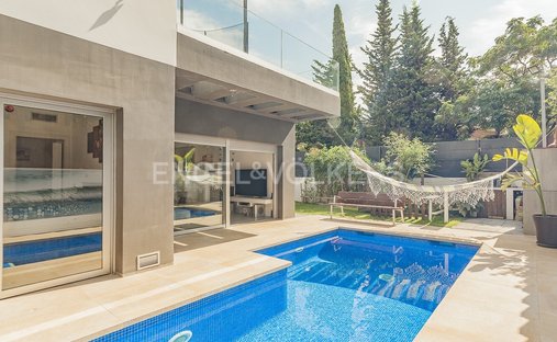 House in Castelldefels, Catalonia, Spain 1