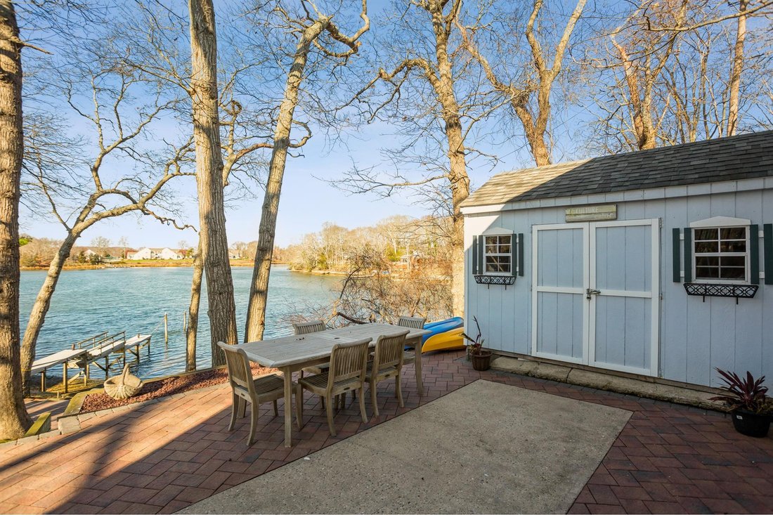 Southampton, New York, United States 3 - 16973582
