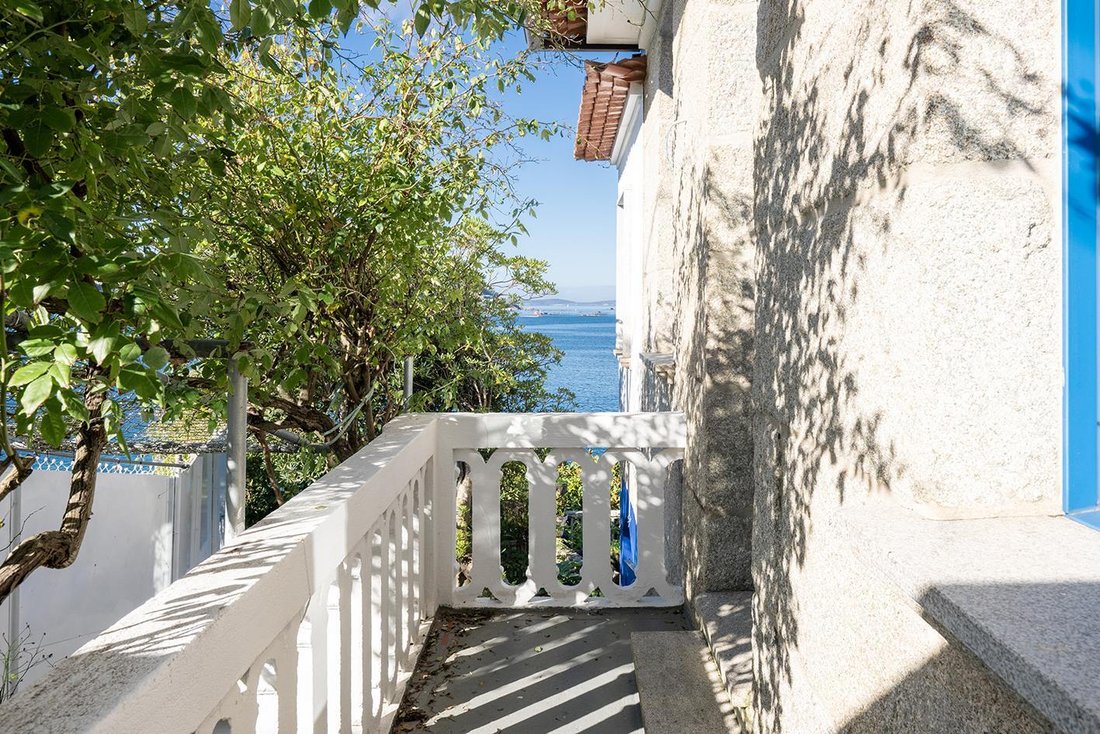 Villa in Bueu (District), Bueu, Spain 4 - 16987592