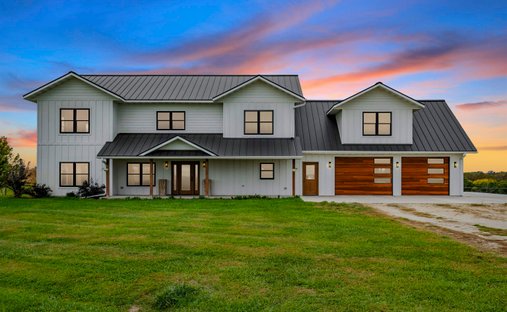House in Lansing, Iowa, United States 1