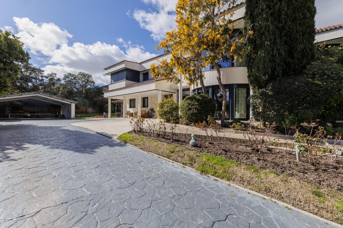 Villa in Boadilla del Monte, Comunidad de Madrid, Spain 5 - 17286438